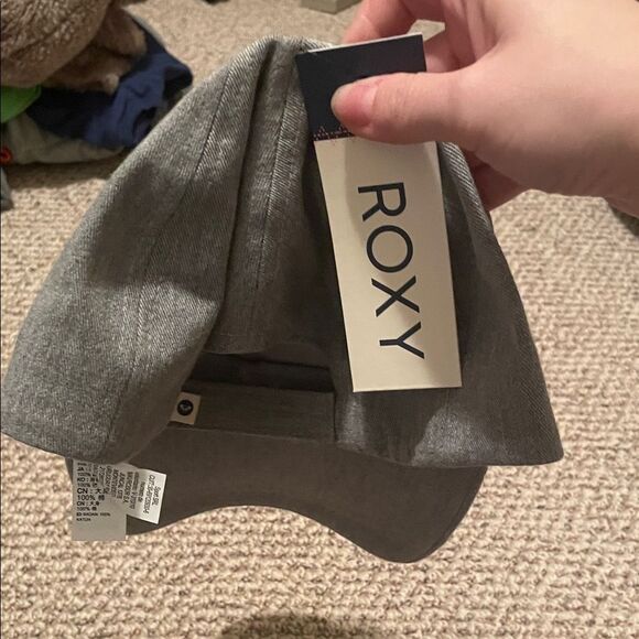 Roxy Women's Gray Hat with Pink Logo - Picture 3 of 4